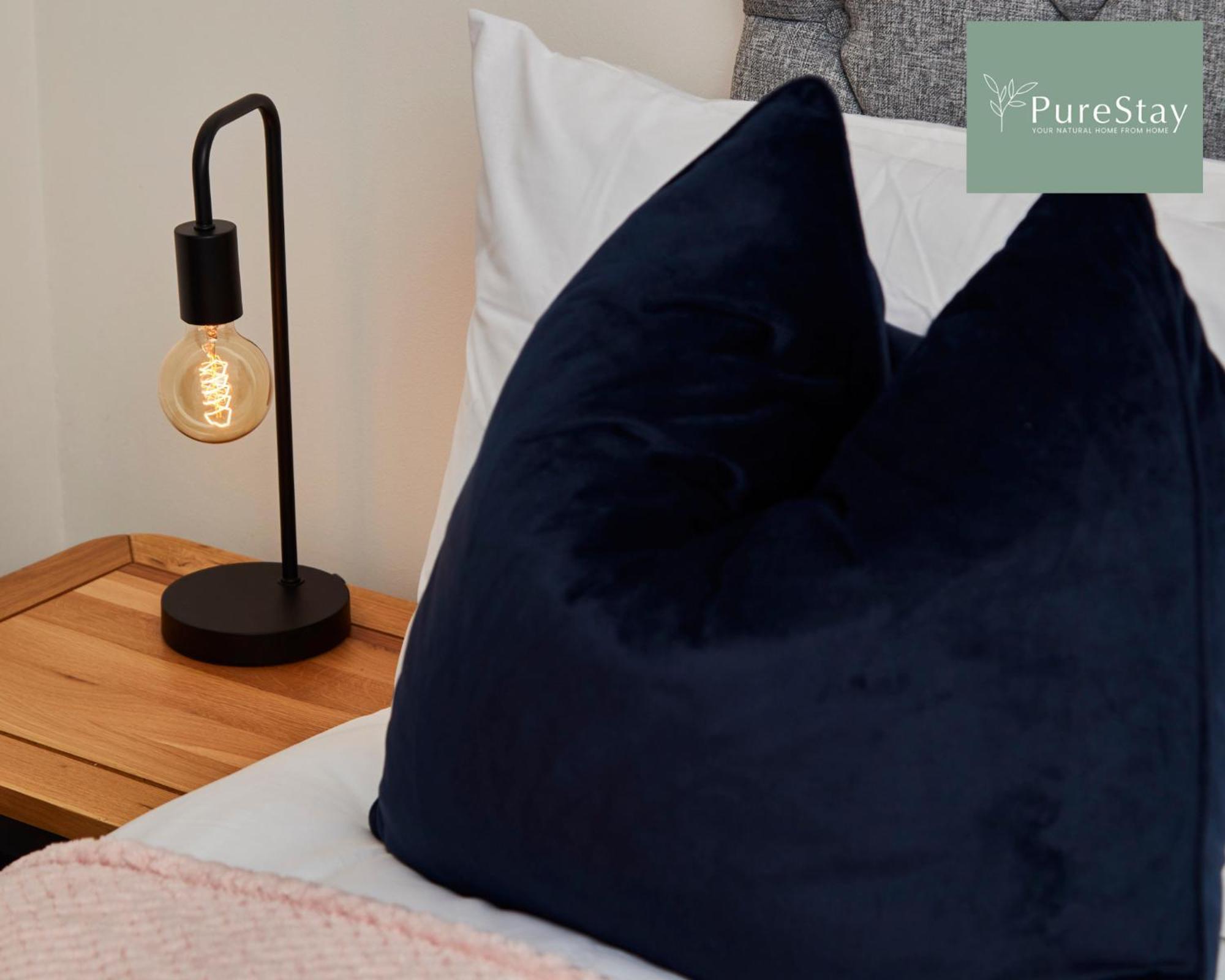 Beautiful Four Bed House By Purestay Short Lets & Serviced Accommodation Coventry With Parking Экстерьер фото