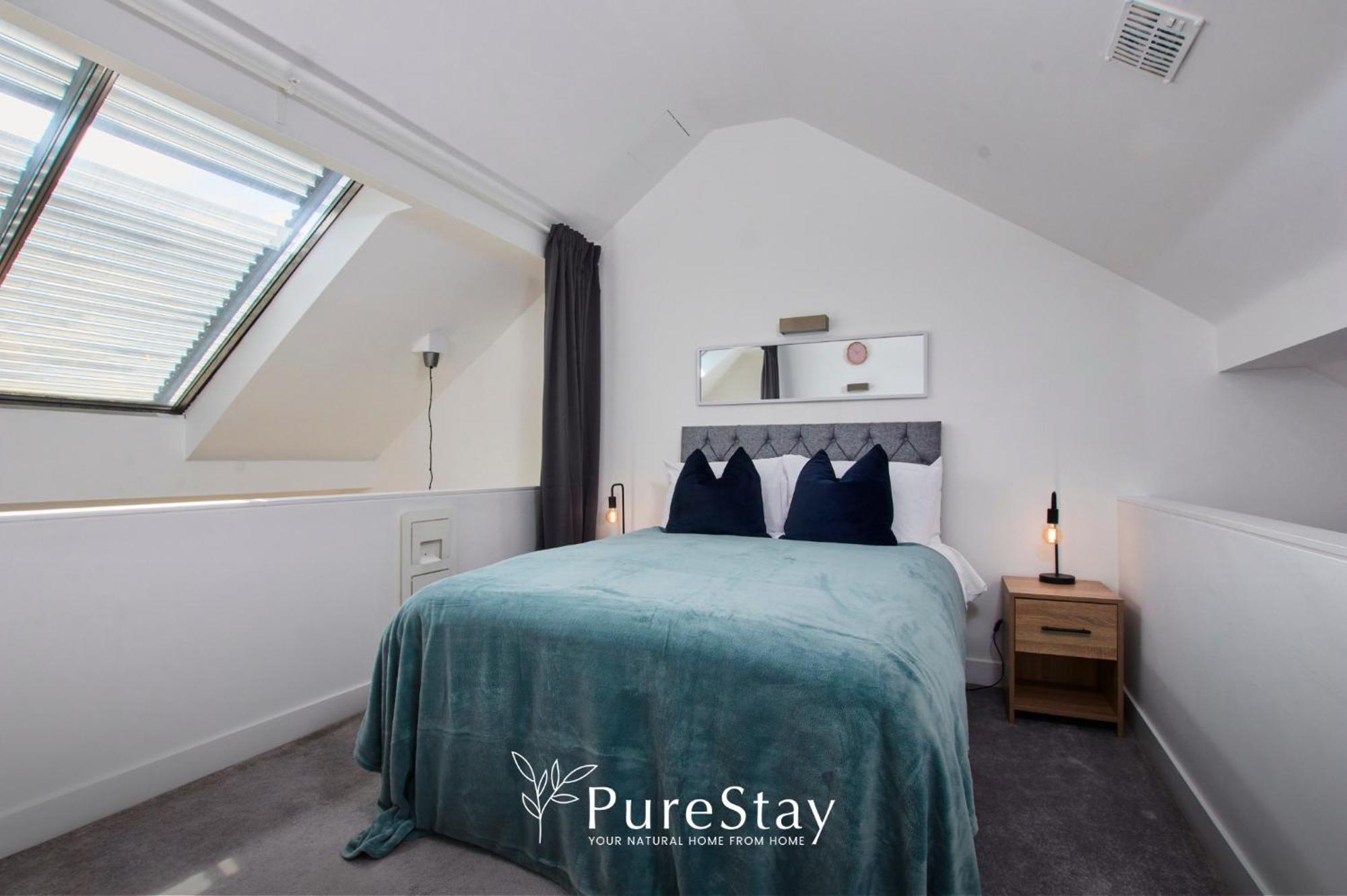 Beautiful Four Bed House By Purestay Short Lets & Serviced Accommodation Coventry With Parking Экстерьер фото
