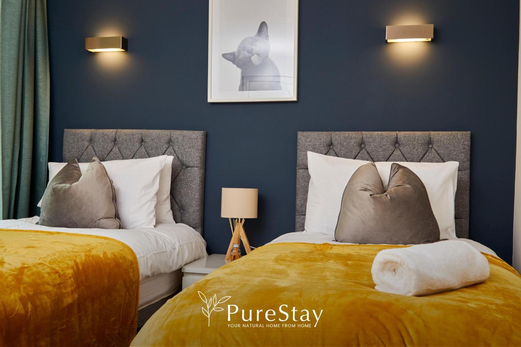 Beautiful Four Bed House By Purestay Short Lets & Serviced Accommodation Coventry With Parking Экстерьер фото