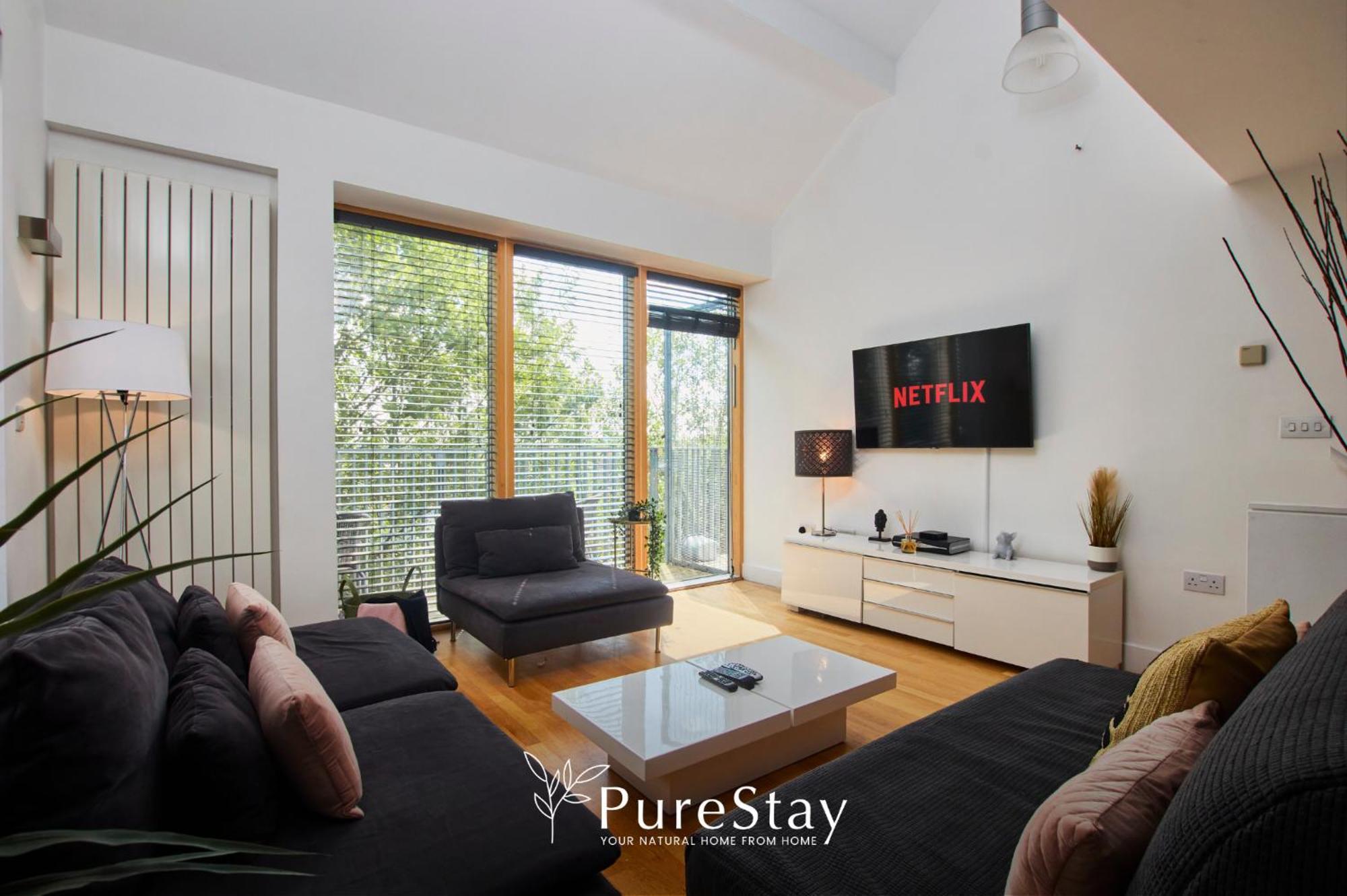 Beautiful Four Bed House By Purestay Short Lets & Serviced Accommodation Coventry With Parking Экстерьер фото